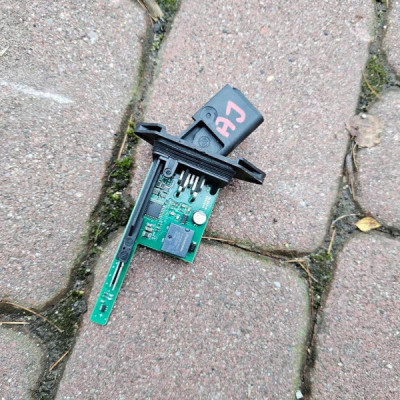 Podnośnik szyby moduł podnoszenia szyb Opel Astra J IV C07521-101