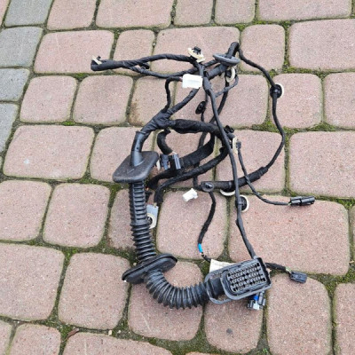 Instalacja wiązka drzwi przód Renault Captur II 2 241240737R