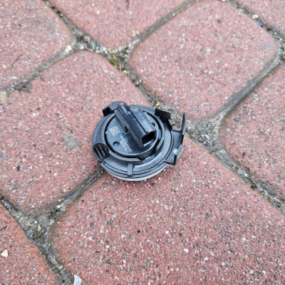 Czujnik uderzeniowy Renault Captur II 2 988365FL0A