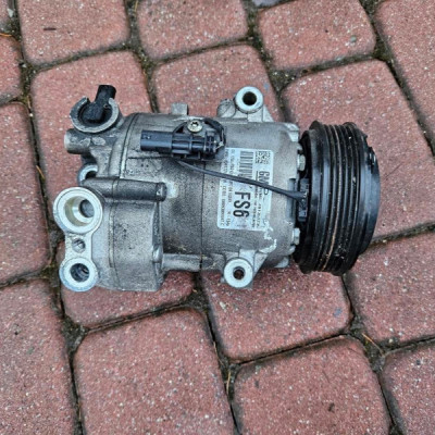 Sprężarka klimatyzacji 1.4 Opel Astra J IV 13412250 FS6