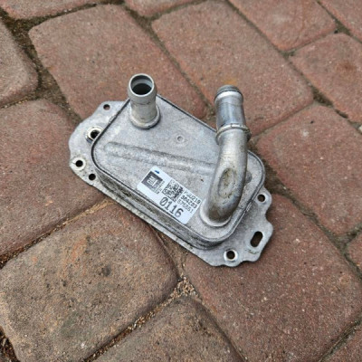 Chłodniczka oleju 1.5D olejowa Opel Astra K 55510116