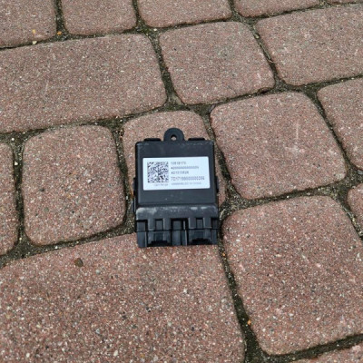 Moduł sterownik foteli podgrzewania czujnik Opel Astra K 13518170