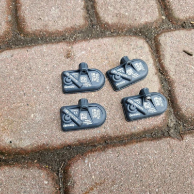 Czujnik ciśnienia koła TPMS Opel Astra K INSIGNIA B 39243434