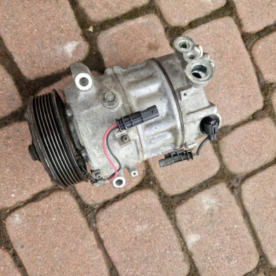 Sprężarka klimatyzacji 2.8T 2.8 OPC Opel Insignia 22861234