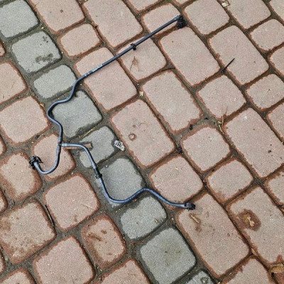 Przewód wyrównawczy zbiorniczka Opel Astra K 39241239