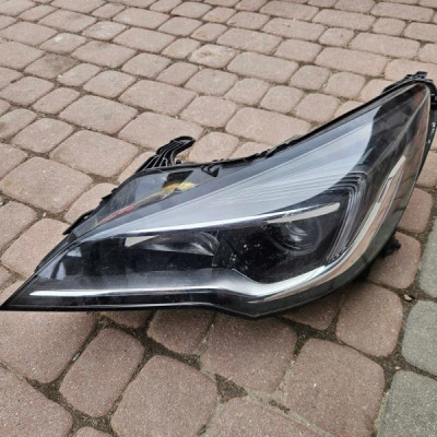 Lampa przód przednia lewa EUROPA Opel Astra K 39138005