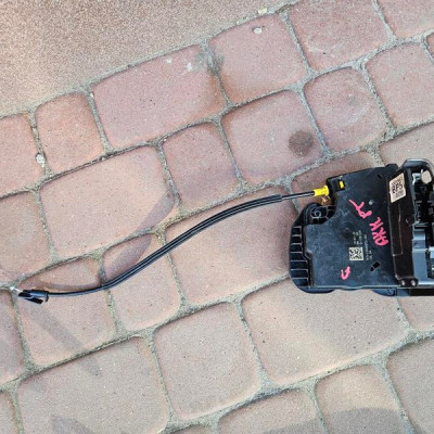 Zamek drzwi tył BP5 prawy Opel Astra K V Insignia B 13533667