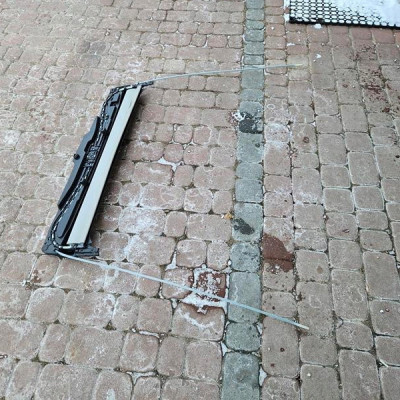 Roleta szyberdachu prowadnica panorama Opel Meriva B