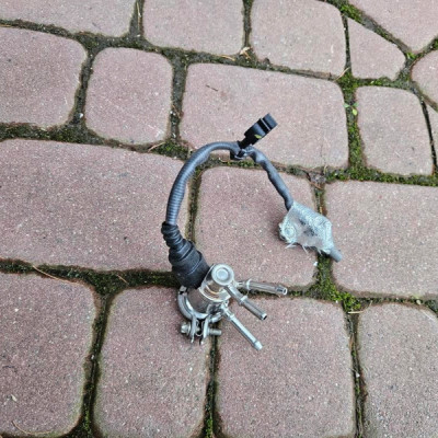 Wtrysk wtryskiwacz adblue lift 1.5D Opel Astra K 55485257