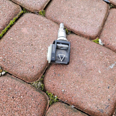 Czujniki Ciśnienia TPMS OPEL Meriva B Mokka X Insignia B Astra K 13598787