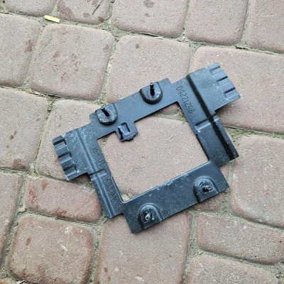 Obudowa podstawa komputera silnika uchwyt 1.4T Opel Mokka MOKKA X 95212250