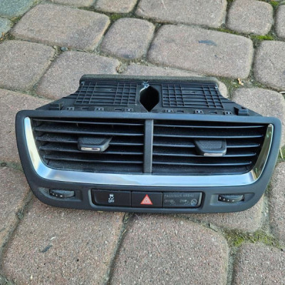 Kratka środkowa deski nawiewu Opel Mokka MOKKA X 95316389