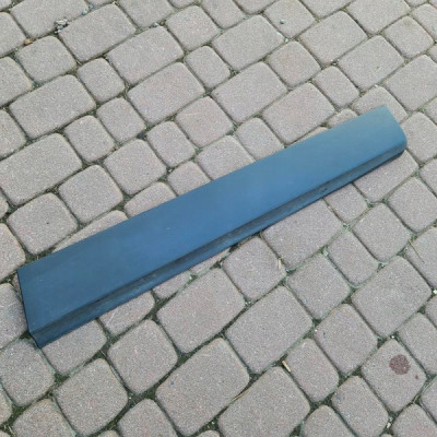 Listwa drzwi przód przednia prawa IGŁA Opel Mokka MOKKA X 95157444