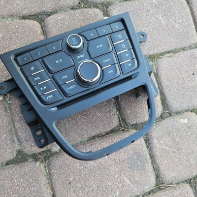 Panel radia przełączniki przyciski Opel Mokka MOKKA X 95052534