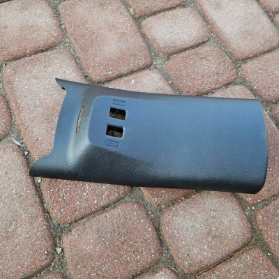 Obudowa osłona tunelu tył tylna Opel Corsa F E-Corsa 39196830