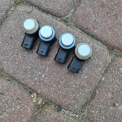 Czujnik parkowania wersj 4PDC Opel Corsa F E-Corsa 9813348377 29dB