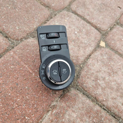 Przełącznik włącznik świateł regulacja Opel Astra J IV 13268703