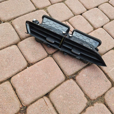 Kratka nawiewu deski srodkowa nadmuch Opel Corsa F E-Corsa 39198627