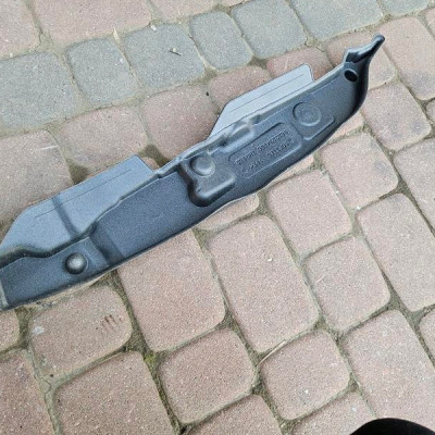 Wygłuszenie absorber błotnika lewy pianka Opel Corsa F E-Corsa 9823234280