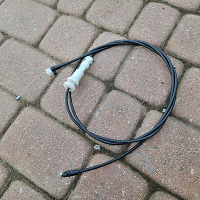 Linka otwierania maski Opel Corsa F E-Corsa 9827470080