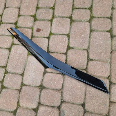 Listwa dekor błotnika lewy tył Opel Corsa F E-Corsa 39181037 9829996680