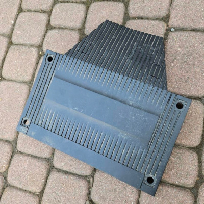 Obudowa pokrywa silnika ELEKTRYK Opel Corsa F E-Corsa 9828879280