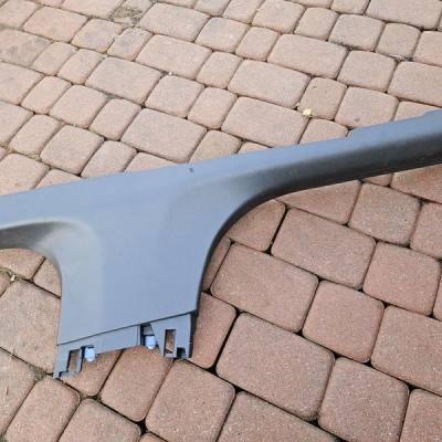 Obudowa osłona progu prawa Opel Corsa F E-Corsa 39210829 98323962ZD