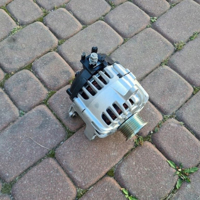 Alternator 170A 1.5D LIFT Opel Astra K V 39159019
