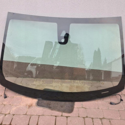 Szyba przód podgrzewana Opel Insignia B 2018r 5