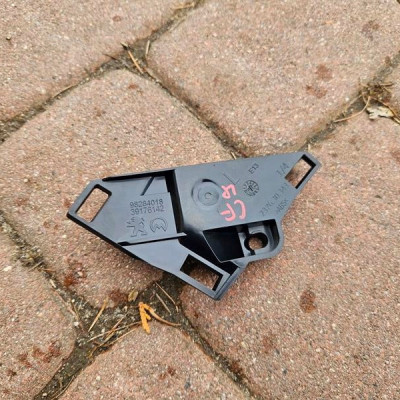 Uchwyt mocowanie lusterka przód Lewy Opel Corsa F E-Corsa 39176142 98284018