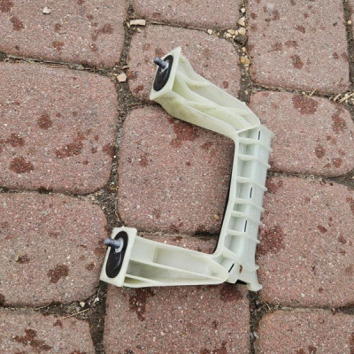 Prowadnica szyby tył tylna prawa Opel Corsa F E-Corsa 9823207080