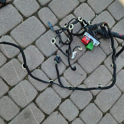 Instalacja wiązka drzwi prawy przód Opel Corsa F E-Corsa 9835933280