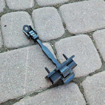 Ogranicznik drzwi przód przedni prawy / lewy Opel Corsa F E-Corsa