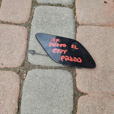 Zaślepka zderzaka przód przedniego haka Opel Astra K V 13423599 Z22Y