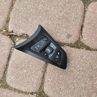 Przełącznik kierownicy multifunkcja Opel Astra K V 13470315