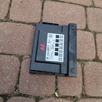 Moduł sterownik komfortu Opel Astra K V 13518371