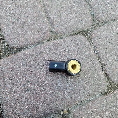 Czujnik wałka sensor 1.2 1.4 Opel Corsa E 25201064