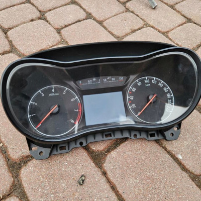 Licznik zegary ekran EUROPA 1.2 1.4 Opel Corsa E 39204203