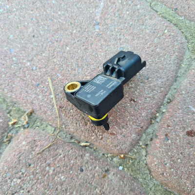 Czujnik MAP sensor Renault Captur 2 II 223655883R