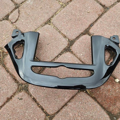 Obudowa osłona radia deski dekor listwa EUROPA Opel Corsa E 39050456