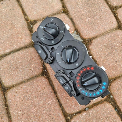 Panel sterowanie nawiewu klimatyzacji nadmuch EUROPA Opel Corsa E 466119570