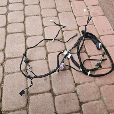 Instalacja wiązka klampy tył tylnej EUROPA Opel Corsa E 13359488