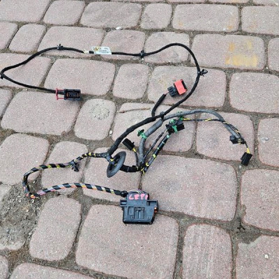 Instalacja wiązka drzwi przód przedni prawy EUROPA Opel Corsa E 39193972