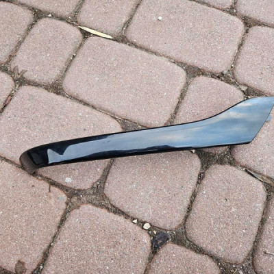 Listwa ozdobna dekor drzwi lewy przód Opel Corsa E 13405206