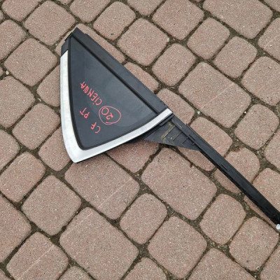 Szyba tył tylna ciemna 2020r 2020 ramka prawa Opel Corsa F E-Corsa