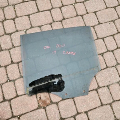 Szyba tył tylna ciemna 2020r 2020 ramka lewa Opel Corsa F E-Corsa