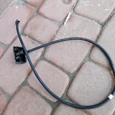 Dysza spryskiwaczy maski przewód Opel Corsa F E-Corsa 9835762780