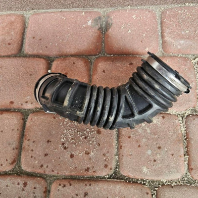 Przewód rura wąż powietrza filtra dolot 1.6CDTI Opel Meriva B 13357019