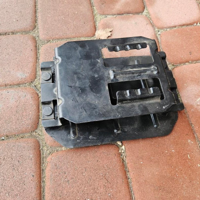 Obudowa komputera silnika 1.7 D Opel Astra J 4 IV 13278083 13278082