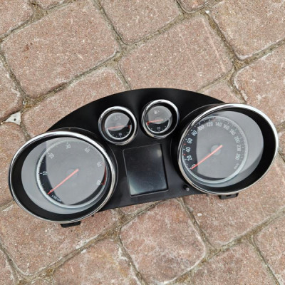 Licznik zegary 1.7CDTI EUROPA Opel Astra J 4 IV 13355672